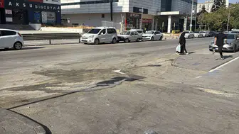 Gaziantep'te ani dönüş kazası İki polis memuru yaralandı