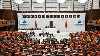Meclis'te eğitim mesaisi: Öğrenciye af, akademik suistimale ağır ceza geliyor