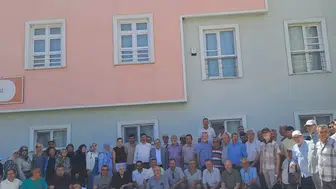 Edremitli mezunlar 39 yıllık okul geleneğinde buluştu