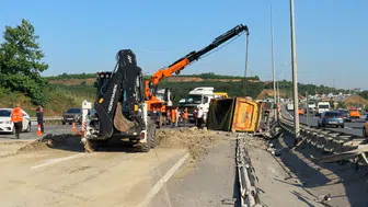 Eyüpsultan yolunda hafriyat dehşeti 2 kişi yaralandı