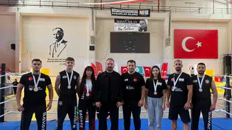 Çankırı'nın genç dövüşçüleri dünya ringlerinde fırtına gibi esiyor