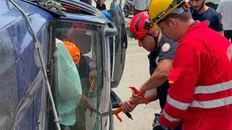 Dörtyol’da kavşak kazası sonucu otomobil takla attı