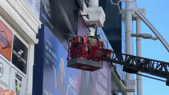 Tokat merkezdeki iş merkezinde korkutan yangın