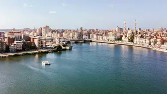 Mısır limanında İHA saldırısı paniği