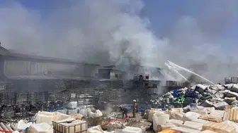Kahramanmaraş’ta plastik deposunda korkutan yangın