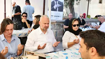 Menemen eski başkanı Tahir Şahin vefatının birinci yılında anıldı