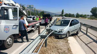 Burdur yolunda korkutan kaza altı kişi hastanelik oldu