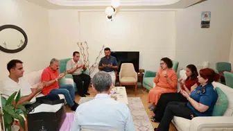 Mersin Emniyet Müdürü şehit ailesini yalnız bırakmadı