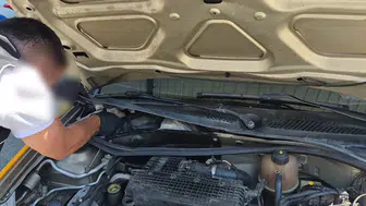 Malatya’da taksinin motoruna gizlenmiş yüklü miktarda uyuşturucu bulundu