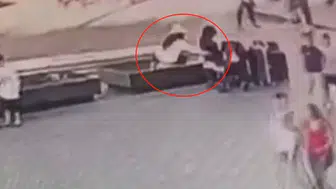 Fatih’te banktaki çantaları çalan kadın suçüstü yakalandı
