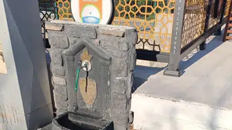 Burdur'da çeşmeye zarar veren gençleri kameralar ele verdi