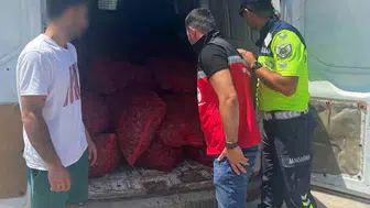 Malkara yolunda kaçak deniz ürünü operasyonu