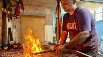 Kemeraltı’nda 70 derecelik ateşe direnen son usta