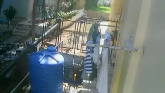 İzmir'de dehşet anları İnşaat iskelesi işçilerin üzerine çöktü