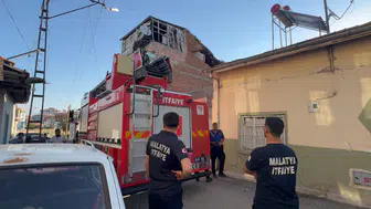 Malatya sallandı Battalgazi’deki deprem binalarda hasara yol açtı