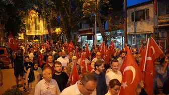 İznik 15 Temmuz demokrasi nöbetinde buluştu