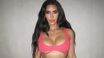Kim Kardashian yeni koleksiyonuyla yine çok konuşuldu?