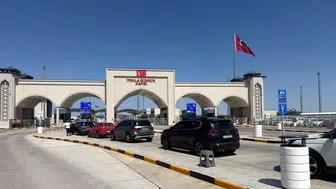 Yunanistan sınırındaki dört saatlik geçiş krizi sona erdi