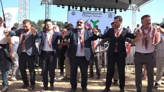 Giresunlular Bursa yaylalarında horonla dünyaya meydan okudu