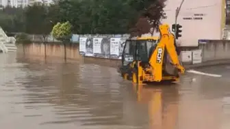 Kocaeli’de sağanak hayatı durdurdu