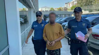 Samsun'da sokak kedisine tekme atan saldırgan yakalandı