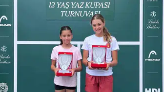 Osmangazili genç tenisçi İstanbulda kürsüye çıktı