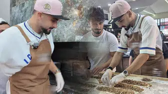 Sefo Bafra’da pide tezgahına geçti ve hamura imzasını attı