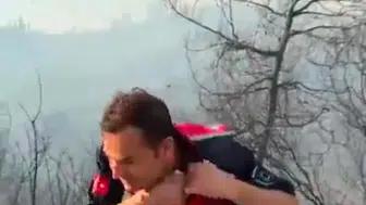 Susurluk yangınında Başkan Ahmet Akın yaralandı