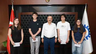 Gebzeli dört öğrenci LGS sınavında tüm soruları doğru yanıtladı