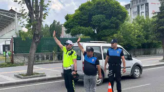 Kars sokaklarında bir günlüğüne polis oldu