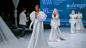 Genç tasarımcılar için İzmir'de moda kapısı açılıyor