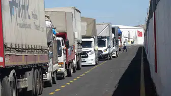 Kilis üzerinden Suriye'ye gönüllü dönüşler hız kesmeden sürüyor