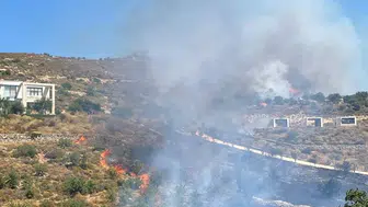 Bodrum Dereköy'de alevler otluk alanda yükseliyor