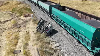 Malatya’da tren ile kamyon çarpıştı