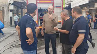 Germencik’te mobilya mağazası küle döndü