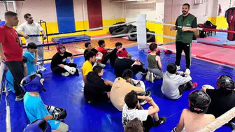 Bayburtlu boksörlere bağımlılıkla mücadele dersi