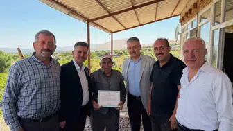 AK Parti Kayseri teşkilatı 712 mahallede kapı kapı dolaştı