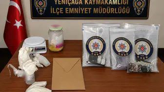 Bolu'da şüpheli araç baskını 100 bin liralık uyuşturucuyu yakalattı