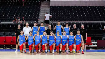 Basketbol antrenörleri Ankara’da yeni sezon için bir araya geldi