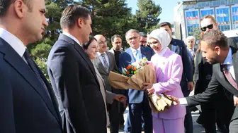 Bakan Göktaş Van’da sosyal destek projelerini yerinde inceledi