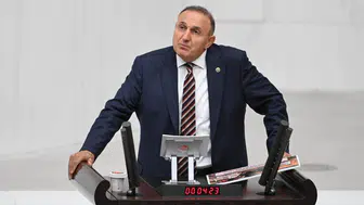 İYİ Parti'de yaprak dökümü sürüyor: Bir kurucu isim daha yollarını ayırdı