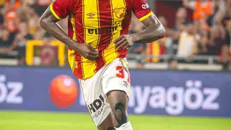 Göztepe'nin Yıldızı Dennis, Körfez'in Devine Transfer Oldu