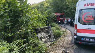 Ordu'da fındık işçilerini taşıyan minibüs devrildi