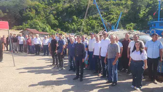 Karadeniz'in hırçın sularında yeni umut: Kastamonulu balıkçılar ağlarını denize bırakıyor