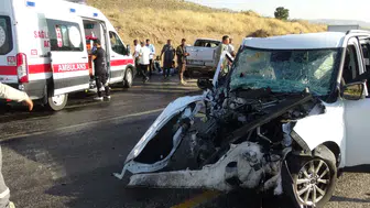 Batman Gercüş yolunda trafik kazası 7 kişi hastaneye kaldırıldı
