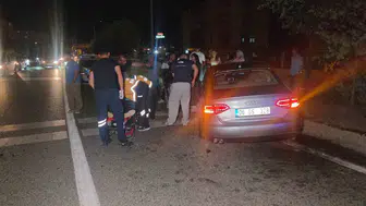 Bursa yolunda zincirleme kaza Sürücü ağaca çarparak durabildi