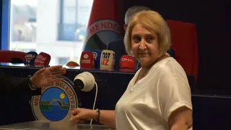 Menderes Belediyesi’nde başkan vekilliği koltuğuna Asuman Şen oturdu