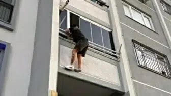 İnternet kesintisi uyuşturucu satıcısını ele verdi