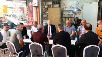 Adıyaman Valisi esnafla çay içip dert dinledi