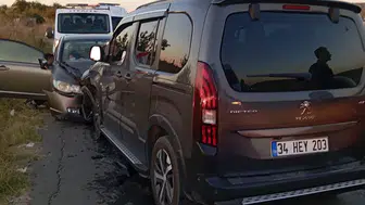 Keşan yolunda hatalı sollama kazası